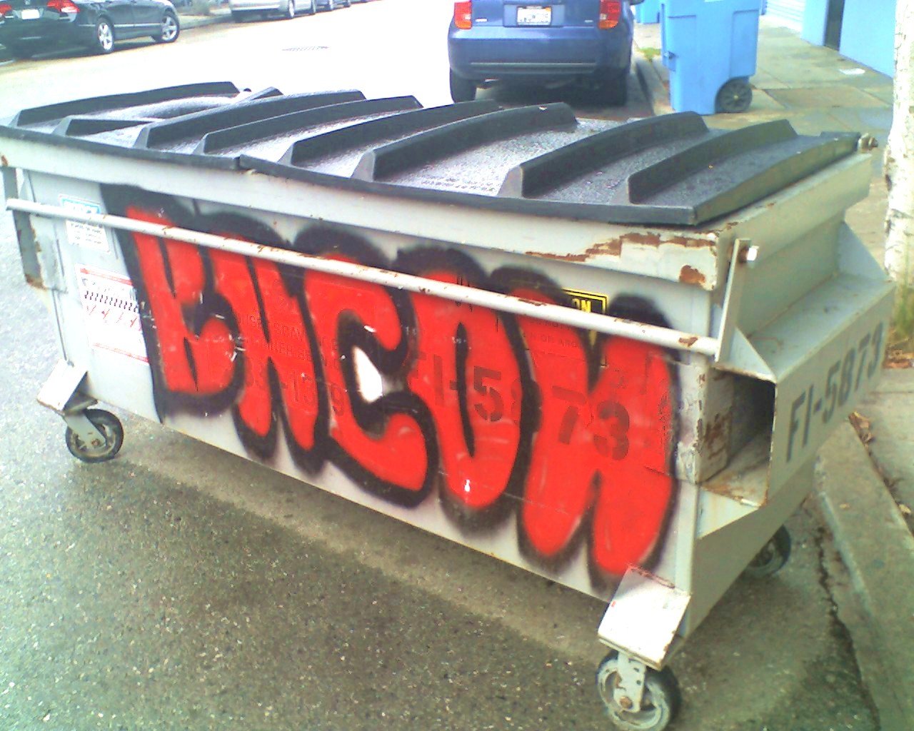 bacon-graffiti