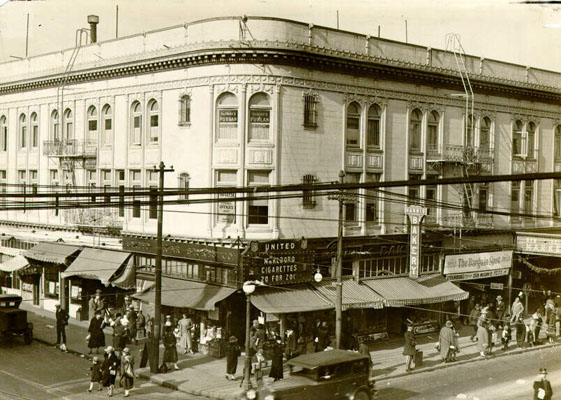 Christmas Shopping, Mission and 22nd, Dec. 1926