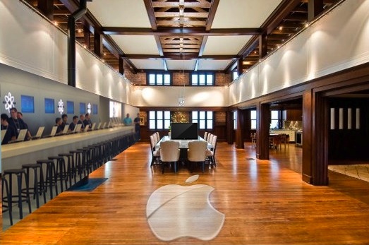 dolores castle interior