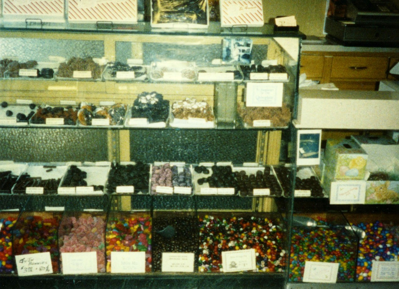 St. Francis Fountain annex the Candy Kitchen opens tonight « Mission